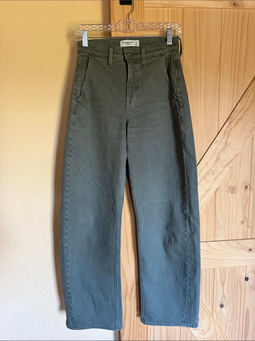 Abercrombie & Fitch Olive Green High-rise Barrel Jeans